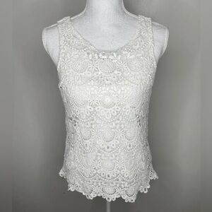 ☀️ NWOT Lilly Pulitzer Target Crochet Scallop Hem Tank Top In White!